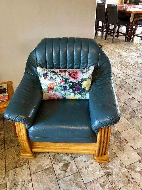 3-Piece Genuine Oak & Leather Lounge Suite (Petrol Blue)