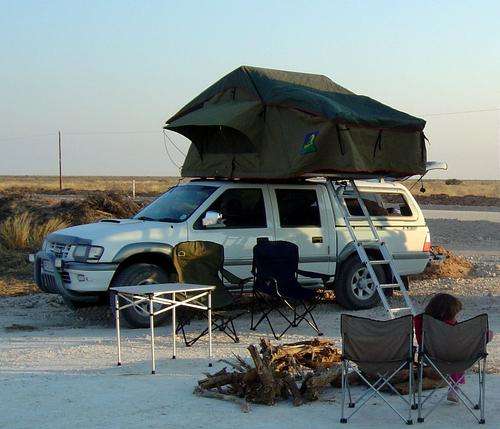 Howiling Moon Rooftop Tent