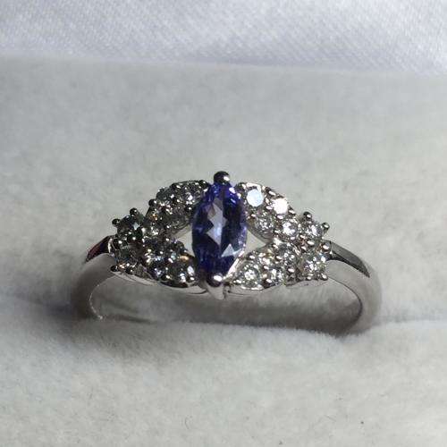 Flawless 14ct White Gold Tanzanite & Diamond Ring