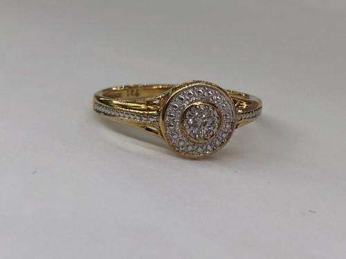 Gold Diamond Cluster Ring