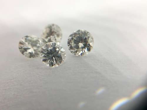 *5 x G-H VS 0.03CT DIAMONDS* EXCELLENT MATCHING DIAMONDS!