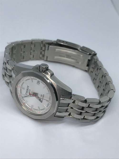 IMMACULATE Ladies Tissot