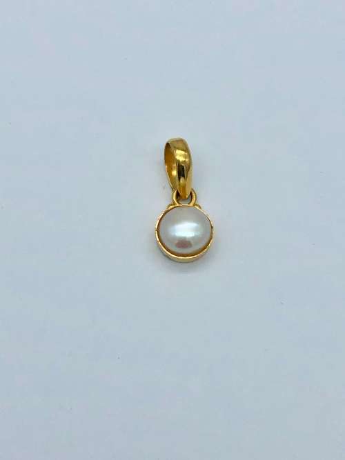22CT Gold Pearl Pendant