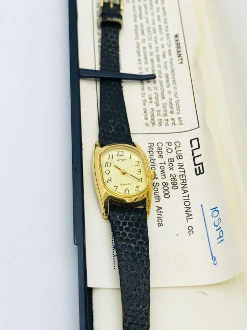 *CLUB INTERNATIONAL WATCH* - VINTAGE COLLECTION PIECE!!