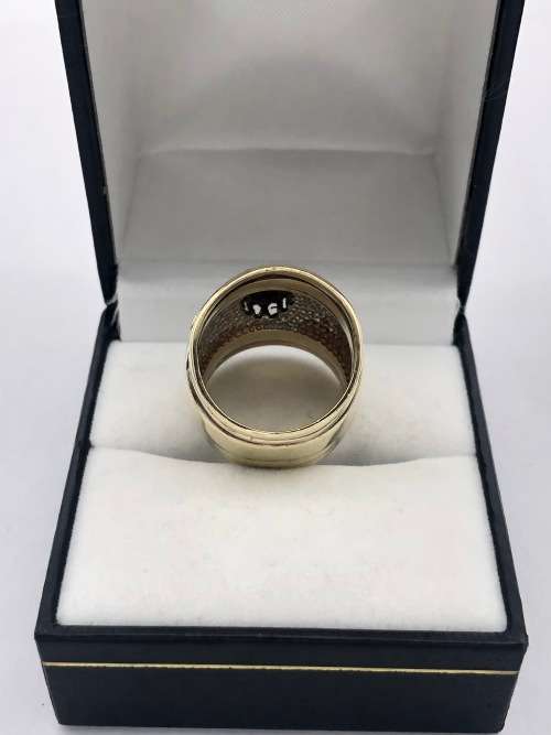 *HEAVY GOLD DIGIT CLUSTER RING* BID FROM R1
