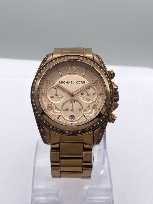 *MICHAEL KORS ROSE GOLD WATCH!* DELIVERY FRIDAY 14TH