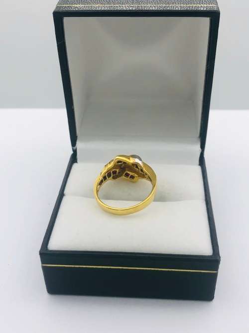 *18CT RUBY & DIAMOND MILLENIUM RING* BID FROM R1!!!