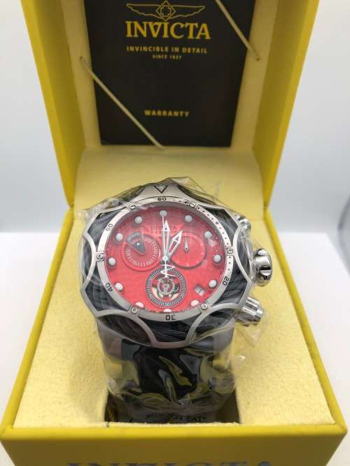 *INVICTA VENOM CHRONO - BRAND NEW!* RETAIL $1495.00!!!
