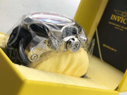 *INVICTA VENOM CHRONO - BRAND NEW!* RETAIL $1495.00!!!