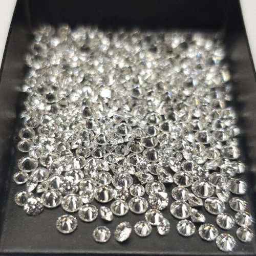 *PARCEL OF 10 x VS 0.005CT DIAMONDS* MONTH END SPECIAL!