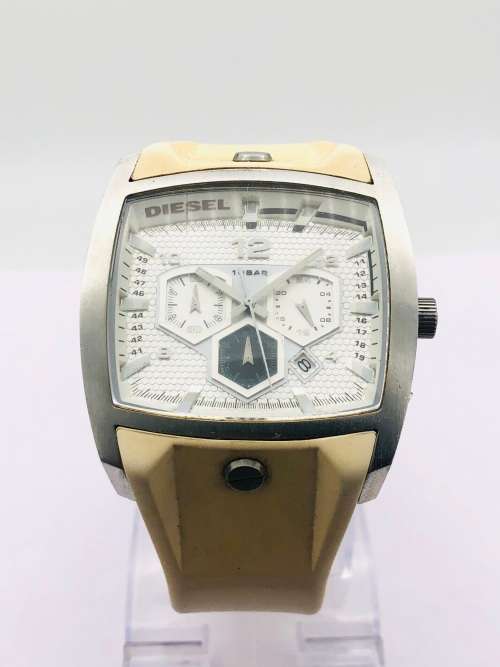 *DIESEL ONLY THE BRAVE WATCH* RETAIL R6000!