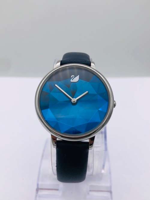 *SWAROVSKI LADIES FACET WATCH* STUNNING DIAL