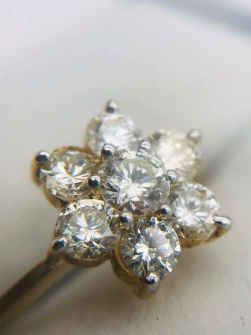 *1.15CT VS DIAMOND CLUSTER RING* H-J COLOR