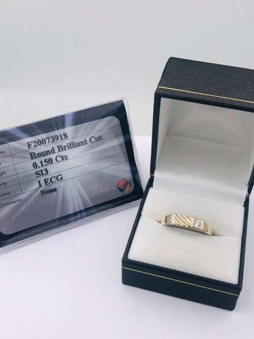*IDL 0.15CT MENS DIAMOND RING* SOLID GOLD!