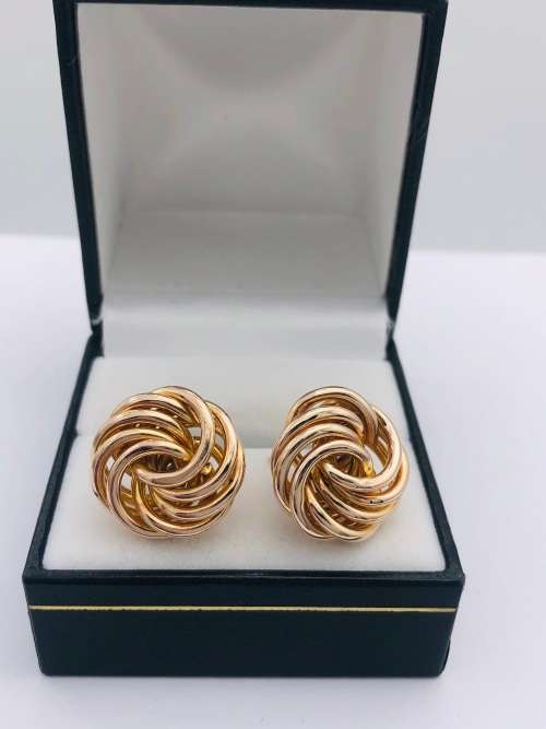 *SOLID GOLD SCROLLWORK EARRINGS* R1 BIDS!
