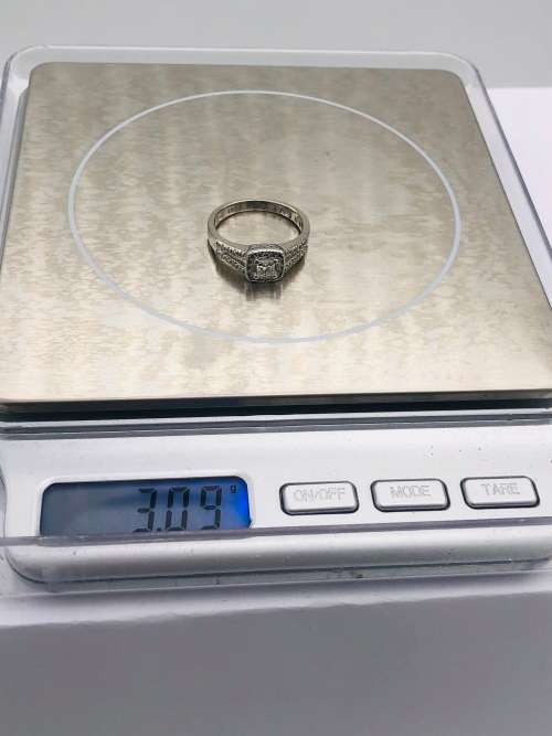 *0.35CT FOREVER ENGAGEMENT RING* WHITE GOLD