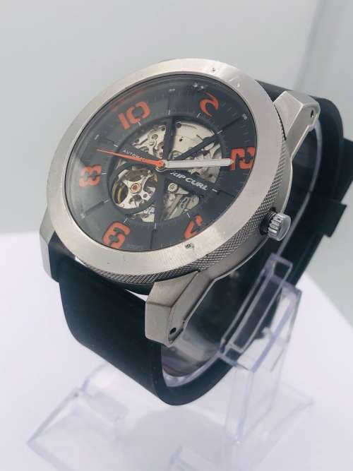 *RIP CURL AUTOMATIC SKELETON WATCH* COLLECTORS!