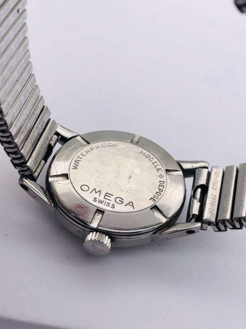 *OMEGA VINTAGE AUTOMATIC MENS!* R1 BIDS