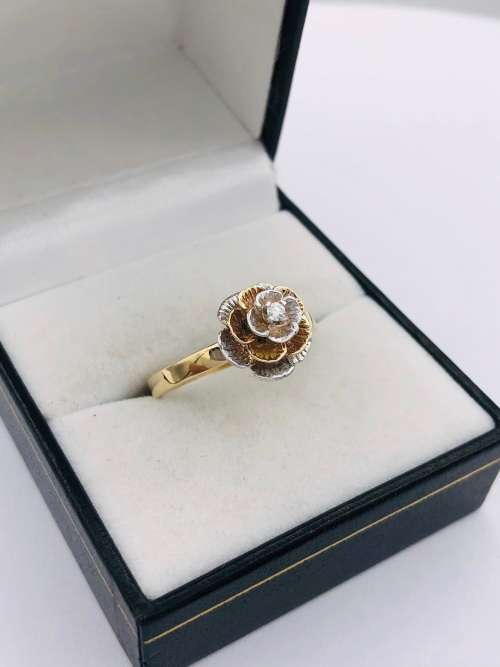 *SOLID GOLD ROSE PETAL RING* R1 BIDS