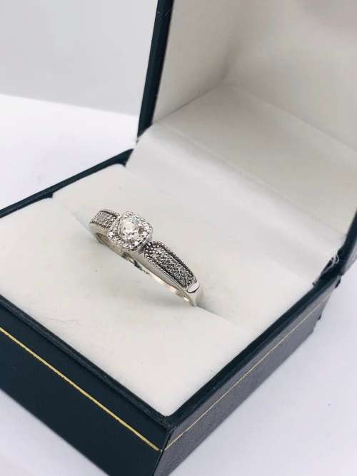 *DIAMOND SPLIT ETERNITY RING* VS CLARITY!