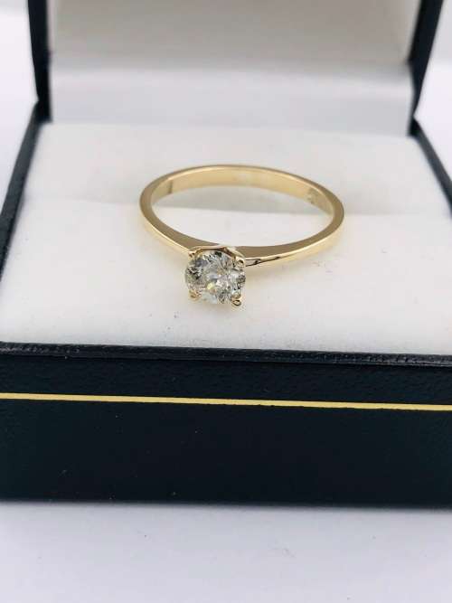 *0.52CT DIAMOND ENGAGEMENT RING*R1 BIDS