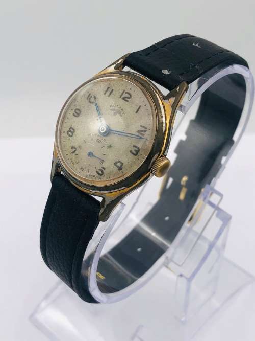 *ROTARY AVENGER AUTOMATIC MENS RETRO WATCH* R1 BIDS