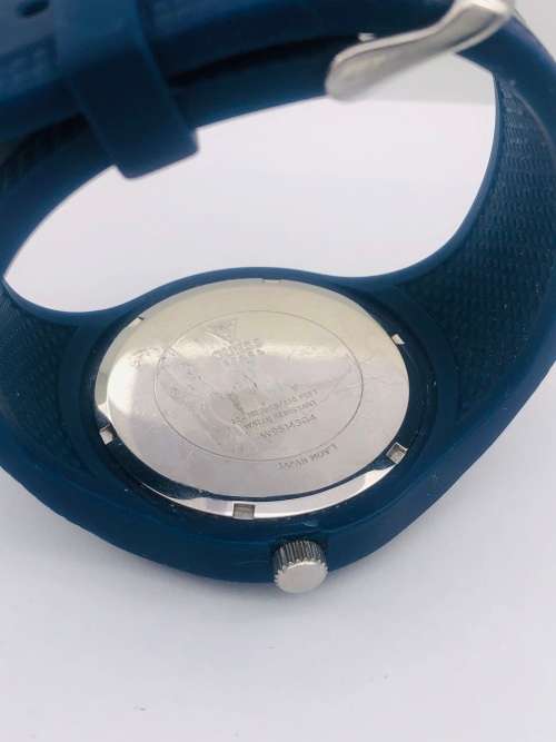 *GUESS MENS SPORTS WATCH* R1 BIDS!