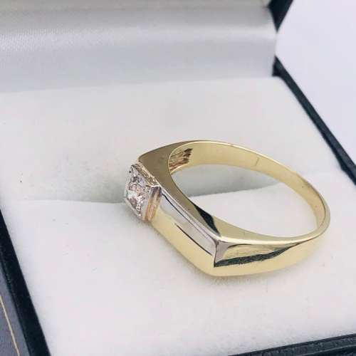 *9CT GOLD VS DIAMOND MENS RING* (0.008CT DIAMOND!)