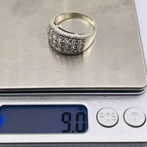 *925 SILVER DESIGNER RING* BEAUTIFUL CUBICS!