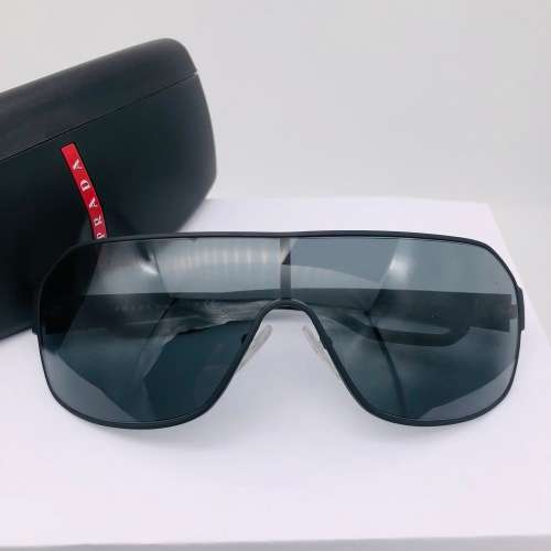 *PRADA DESIGNER SUNGLASSES* R1 BIDS!