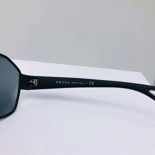 *PRADA DESIGNER SUNGLASSES* R1 BIDS!