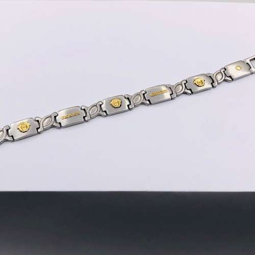 *18CT YELLOW GOLD & STEEL MENS BRACELET* R1 BIDS!