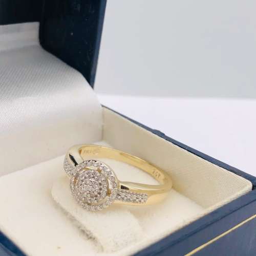 *SOLID GOLD DIAMOND HALO CLUSTER RING* R1 BIDS