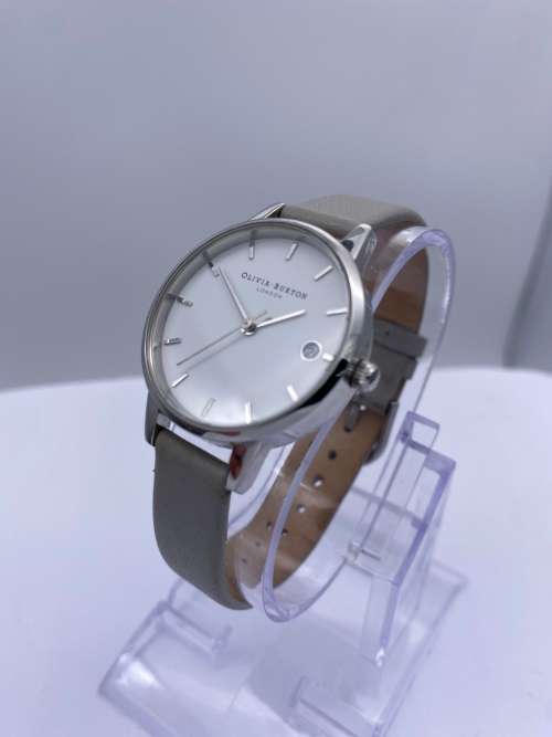 *OLIVIA LONDON LADIES DRESS WATCH* R1 BIDS!
