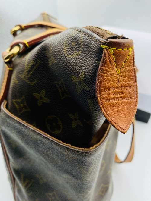 *LOUIS VUITTON NOE BLANC MONOGRAM BAG* GREAT CONDITION!