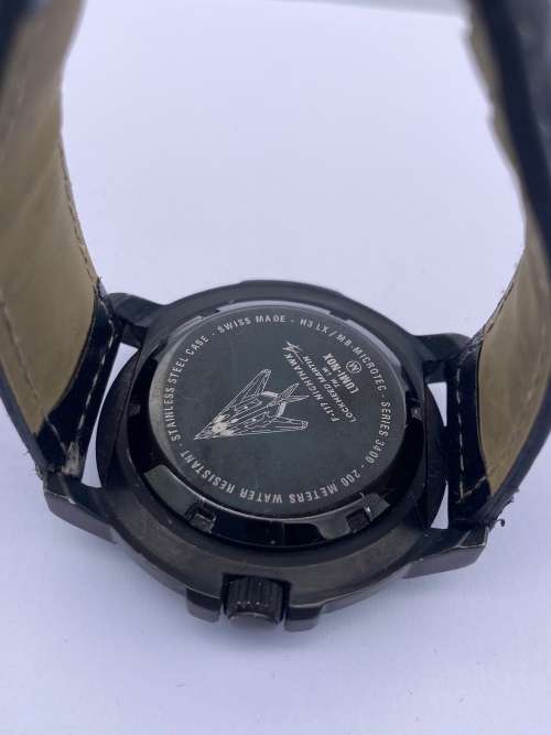 *LUMINOX  F-117 NIGHTHAWK MENS WATCH* R1 BIDS!