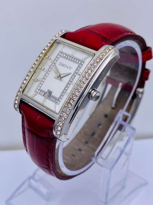 *DKNY LADIES DIAMANTE DRESS WATCH* R1 BIDS