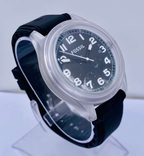 *NEW FOSSIL POLYMER MENS DRESS WATCH* R1 BIDS!