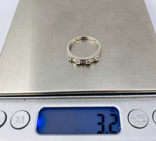 *0.56 WHITE GOLD MULTIDIAMOND ETERNITY RING* R1 BIDS!