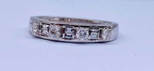 *0.56 WHITE GOLD MULTIDIAMOND ETERNITY RING* R1 BIDS!