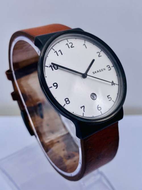 *SKAGEN ANCHER MENS DANISH DRESS WATCH* R1 BIDS!