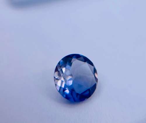 *1.05CT STUNNING ROUND CUT IOLITE* EXCELLENT CLARITY!!!