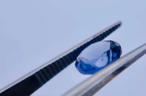 *1.05CT STUNNING ROUND CUT IOLITE* EXCELLENT CLARITY!!!