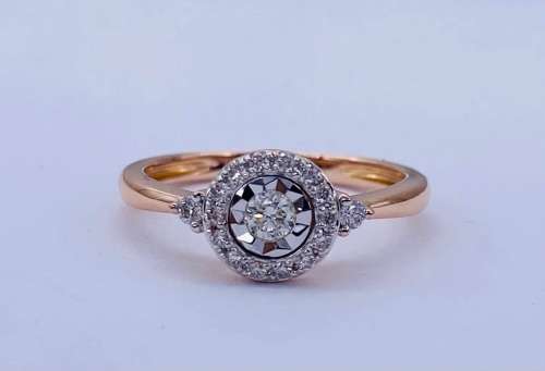 *BEAUTIFUL 18CT ROSE GOLD DIAMOND HALO RING* R1 BIDS