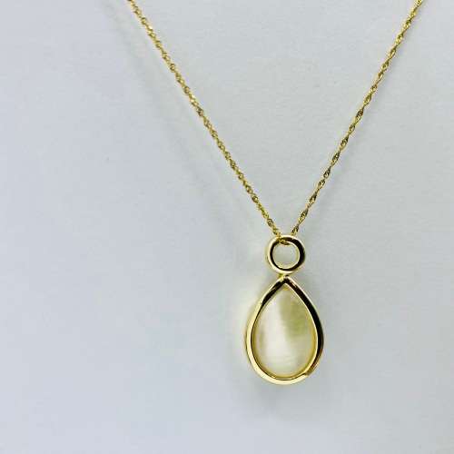 *YELLOW GOLD PEAR SHAPE PEARL PENDANT* R1 BIDS!