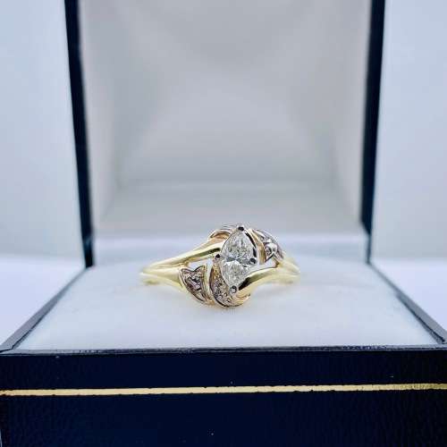 *BEAUTIFUL MARQUISE CUT DIAMOND SOLITAIRE RING* R1 BIDS
