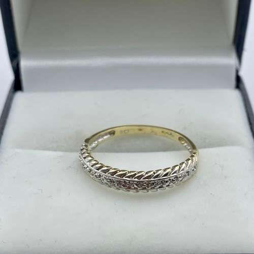*9CT GOLD FEATHER RING* R1 BIDS!
