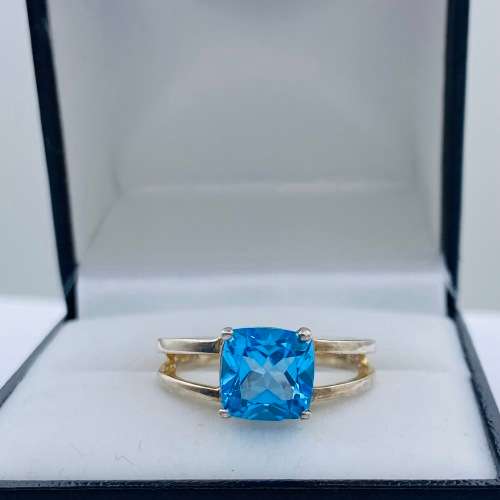 *DUAL PRONG SILVER & BLUE CUBIC RING* R1 BIDS!!!