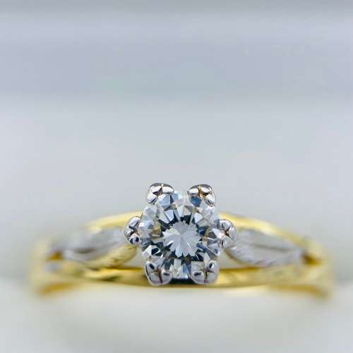*INVESTMENT 0.50CT DIAMOND ENGAGEMENT RING* 18K GOLD