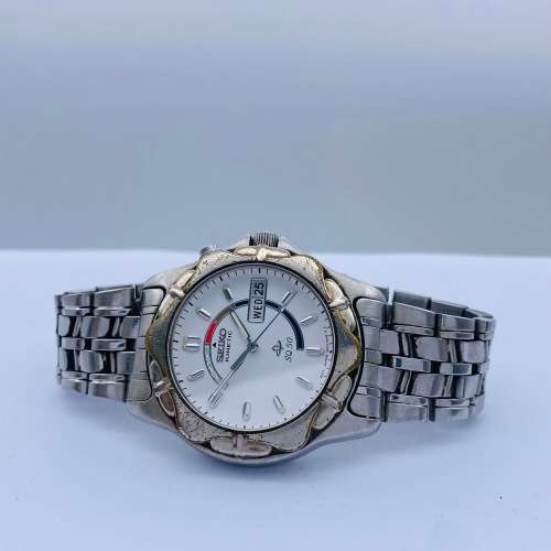 *SEIKO KINETIC AUTO RELAY VINTAGE WATCH* SEE DESCRIPTION!